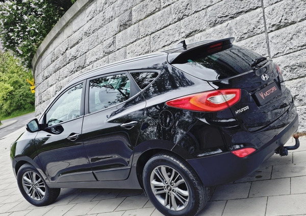 Hyundai ix35 cena 49700 przebieg: 237197, rok produkcji 2015 z Golina małe 781